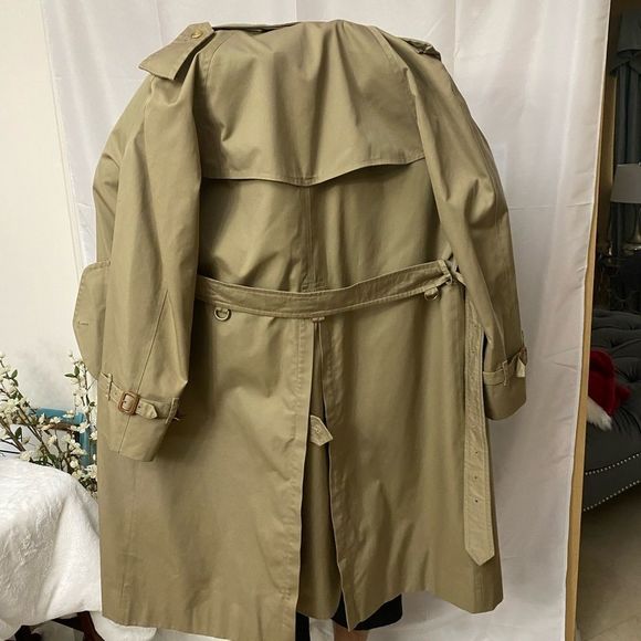 Burberrys London Vintage Camel Tan Trench
Coat Tan Wool Liner - Picture 6 of 15